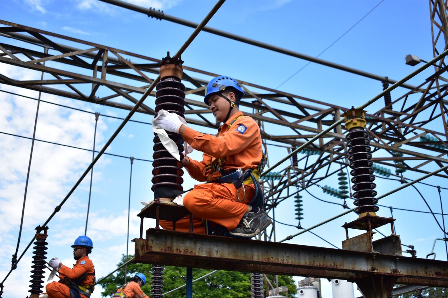1 Ampere Berapa Watt? Ini Penjelasan dan Contoh Soalnya