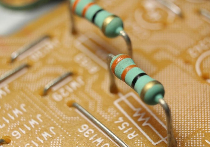 resistor hambatan listrik